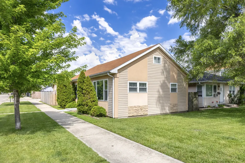 1700 North 37th Avenue Stone Park IL 60165