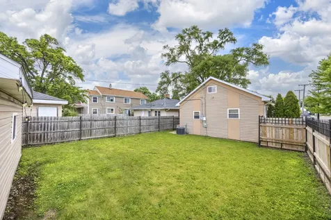 1700 North 37th Avenue Stone Park IL 60165