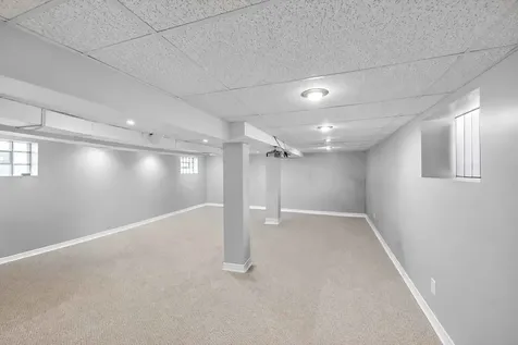 13219 South Houston Avenue Chicago IL 60633