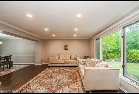 310 Chesterfield Lane Vernon Hills IL 60061