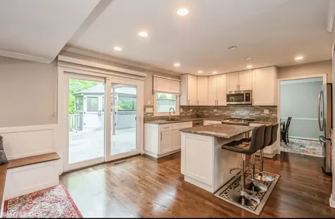 310 Chesterfield Lane Vernon Hills IL 60061
