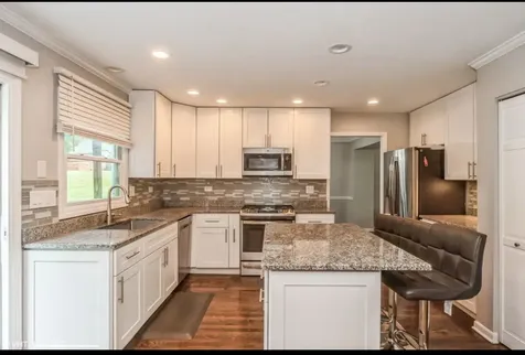 310 Chesterfield Lane Vernon Hills IL 60061