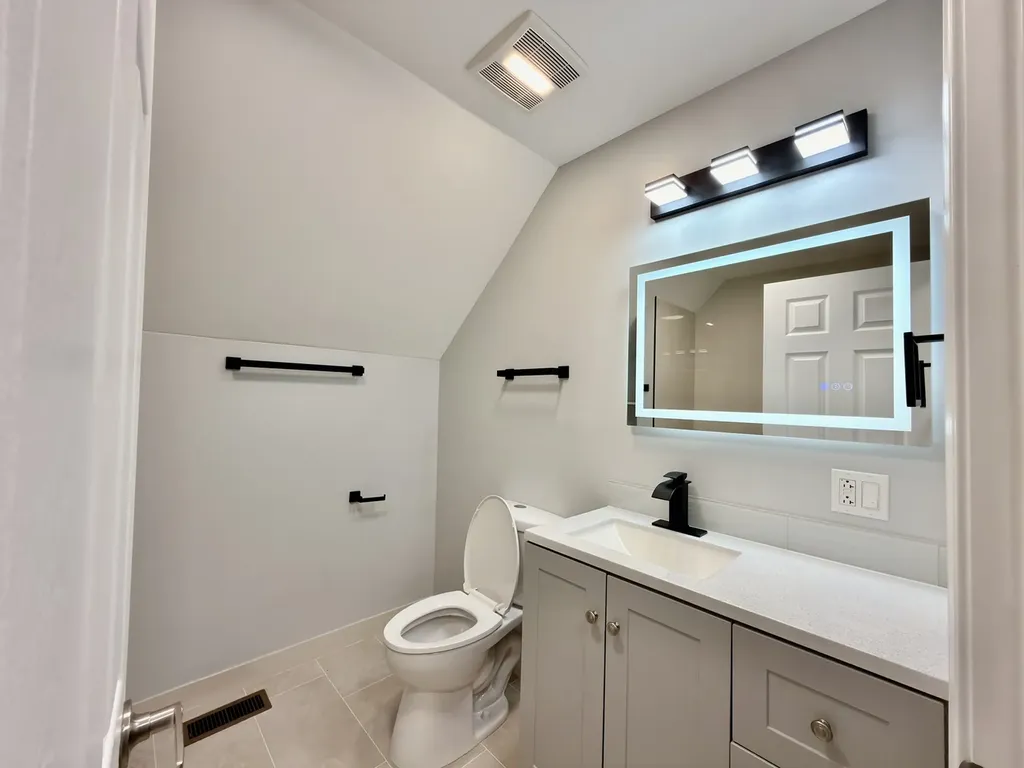 4326 West Washington Boulevard Chicago IL 60624