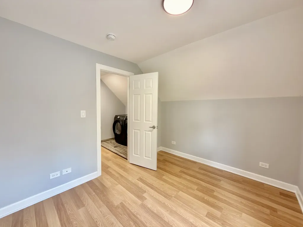 4326 West Washington Boulevard Chicago IL 60624