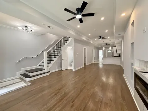 4326 West Washington Boulevard Chicago IL 60624