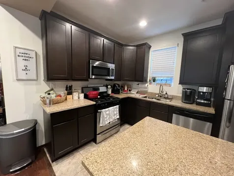 3327 North Hamilton Avenue Chicago IL 60618