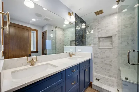 1127 North Elmwood Avenue Oak Park IL 60302