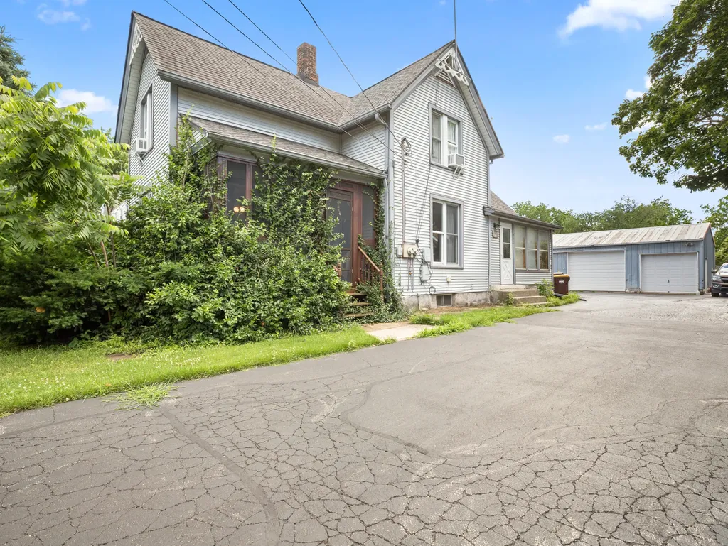 311 Marengo Road Harvard IL 60033