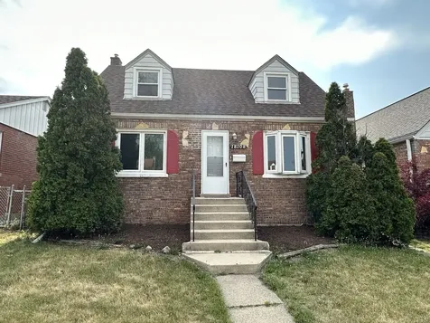 18108 Oakwood Avenue Lansing IL 60438