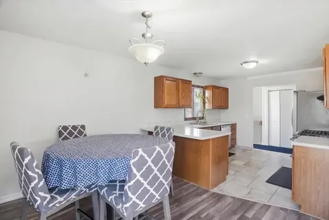1707 Joanna Avenue Zion IL 60099
