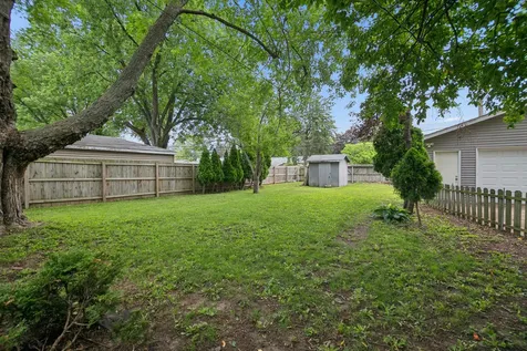 660 Jonette Avenue Bradley IL 60915