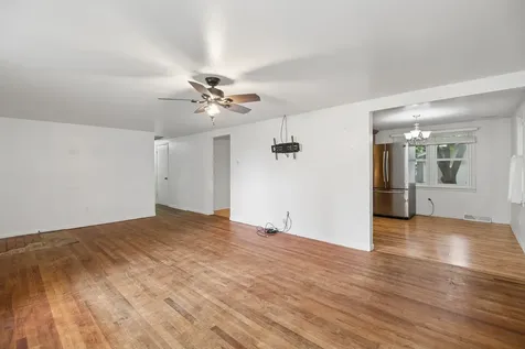 660 Jonette Avenue Bradley IL 60915