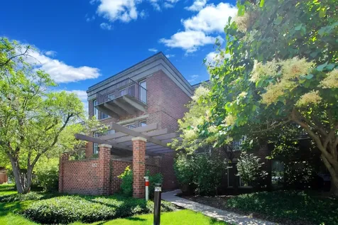 432 Kelburn Road Deerfield IL 60015