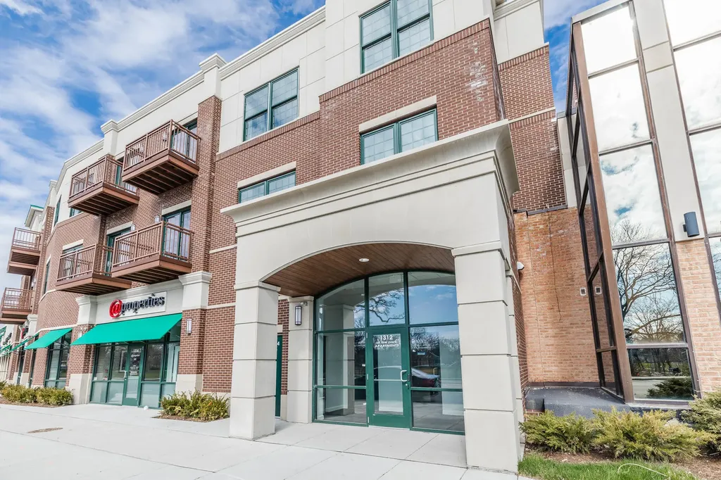 1312 Shermer Road Northbrook IL 60062