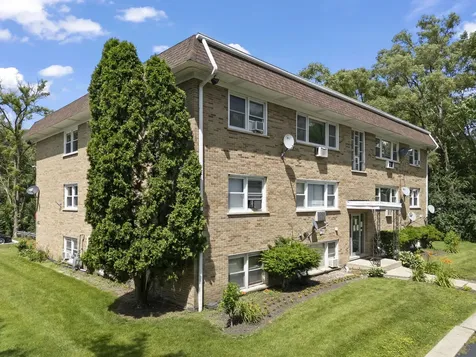 255 East Oak Street Addison IL 60101