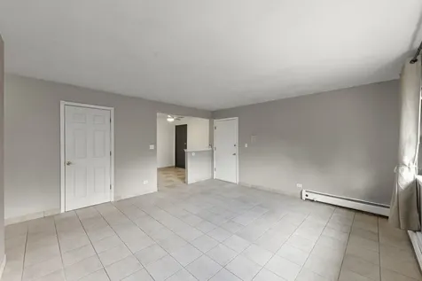 255 East Oak Street Addison IL 60101