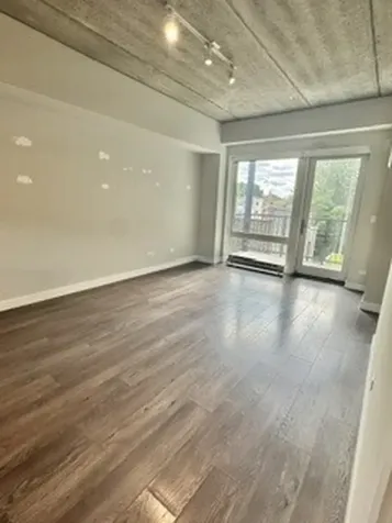 2407 West Eastwood Avenue Chicago IL 60625