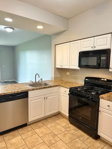 83 Polaris Drive Lake In The Hills IL 60156