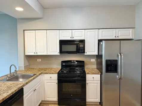 83 Polaris Drive Lake In The Hills IL 60156