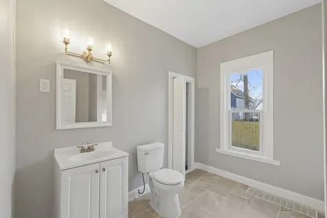 418 West Illinois Avenue Aurora IL 60506
