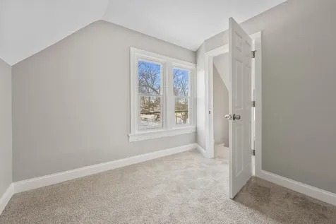 418 West Illinois Avenue Aurora IL 60506