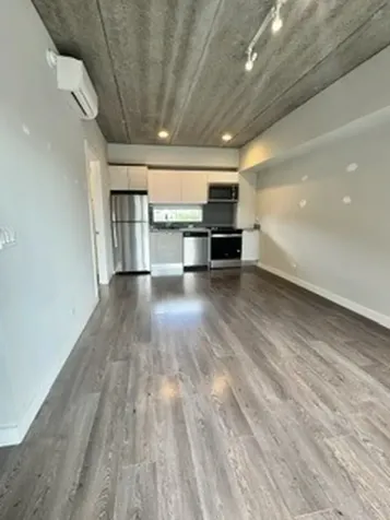 2407 West Eastwood Avenue Chicago IL 60625