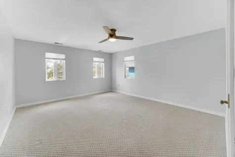 1915 Dewey Avenue Evanston IL 60201
