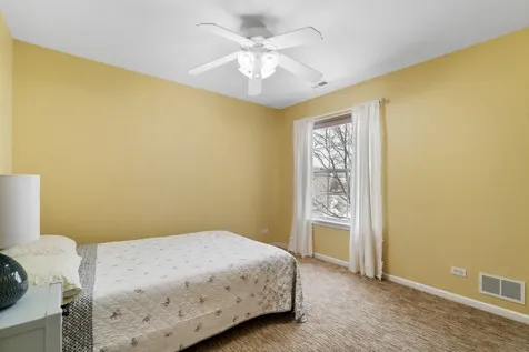 367 Emerald Lane Algonquin IL 60102