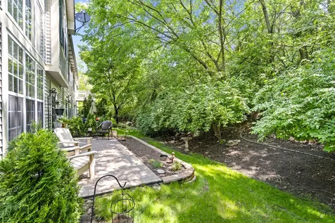 367 Emerald Lane Algonquin IL 60102