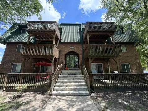 1905 Tall Oaks Drive Aurora IL 60505