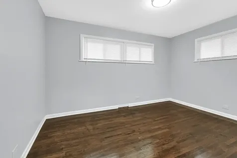 16158 Plymouth Drive Markham IL 60428