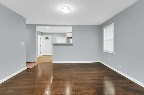 16158 Plymouth Drive Markham IL 60428