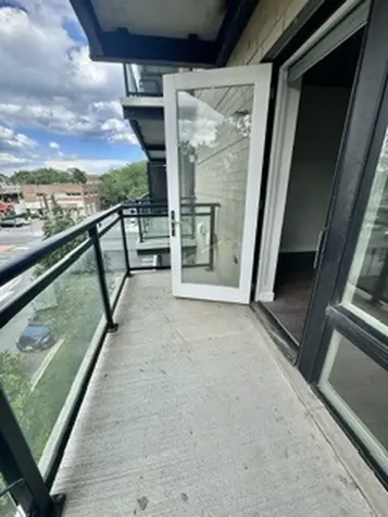 2407 West Eastwood Avenue Chicago IL 60625