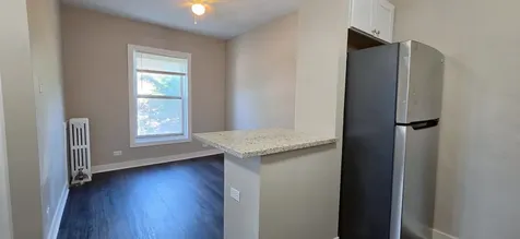 4764 North Virginia Avenue Chicago IL 60625