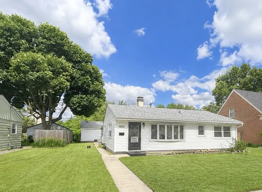 3715 Kemman Avenue Brookfield IL 60513
