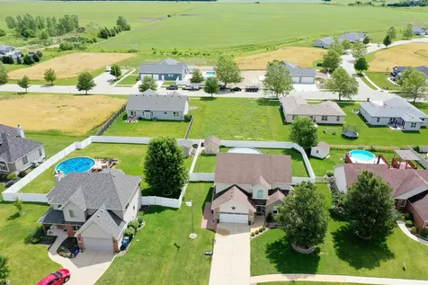 1684 Derby Drive Bourbonnais IL 60914