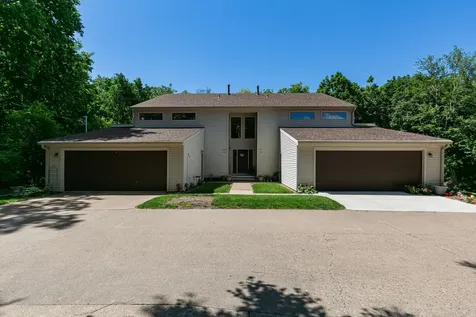 1225 35TH Street Drive Moline IL 61265