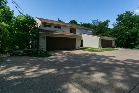 1225 35TH Street Drive Moline IL 61265