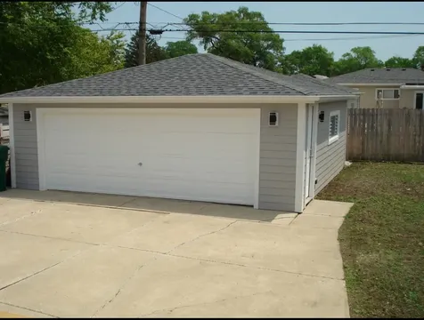 8003 Menard Avenue Burbank IL 60459