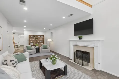 1810 West Armitage Avenue Chicago IL 60622