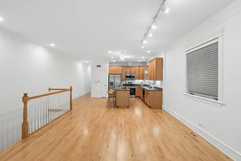 1810 West Armitage Avenue Chicago IL 60622
