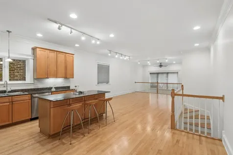 1810 West Armitage Avenue Chicago IL 60622
