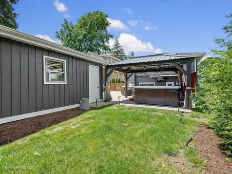 4721 Main Street Downers Grove IL 60515