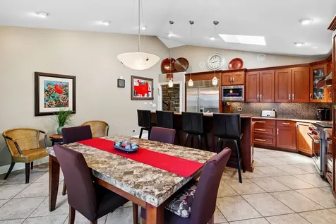 6833 North Concord Lane N Niles IL 60714
