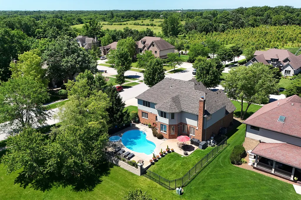 19961 Golden Oak Lane Mokena IL 60448