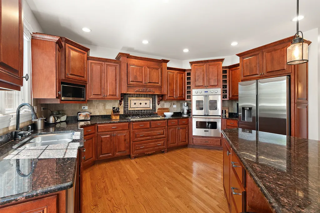 19961 Golden Oak Lane Mokena IL 60448