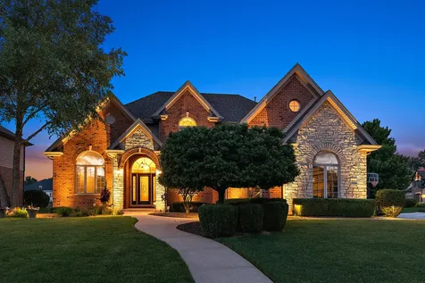 19961 Golden Oak Lane Mokena IL 60448