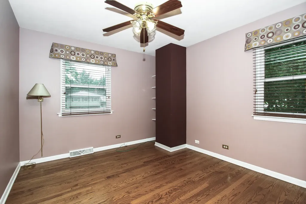 329 Tupelo Avenue Naperville IL 60540