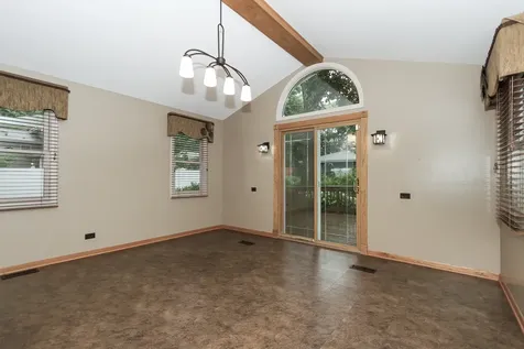329 Tupelo Avenue Naperville IL 60540