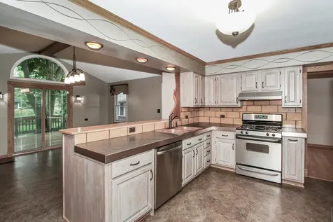 329 Tupelo Avenue Naperville IL 60540